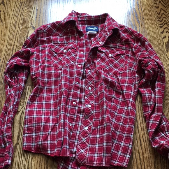 Wrangler Other - Wrangler long sleeve button down shirt